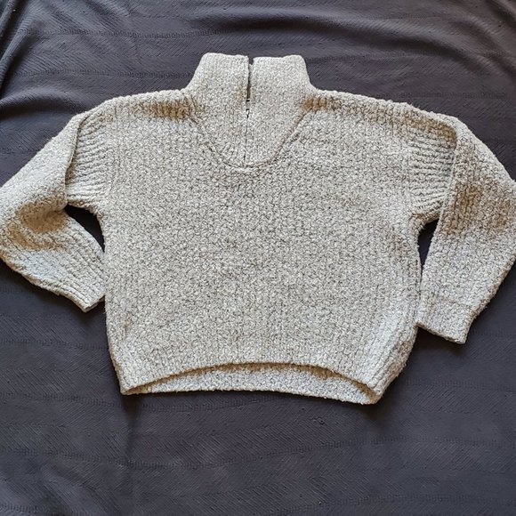 Urban Outfitters Sweaters - Urban Outfitters Zipper Pullover Cream Color XS-TP